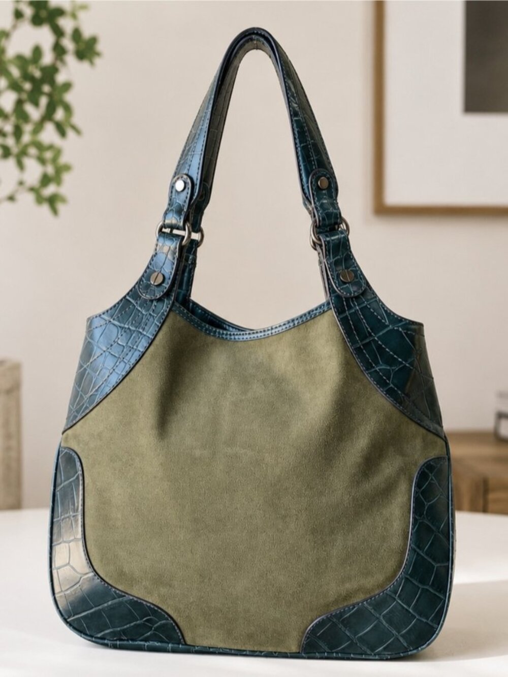 Vintage Y2K Nine West Green Pebbled Embossed ShoulderBag